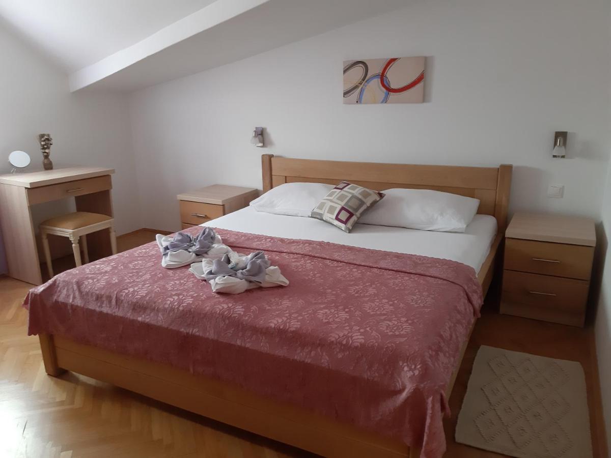 Villa Kovacevic โตรกีร์ ภายนอก รูปภาพ